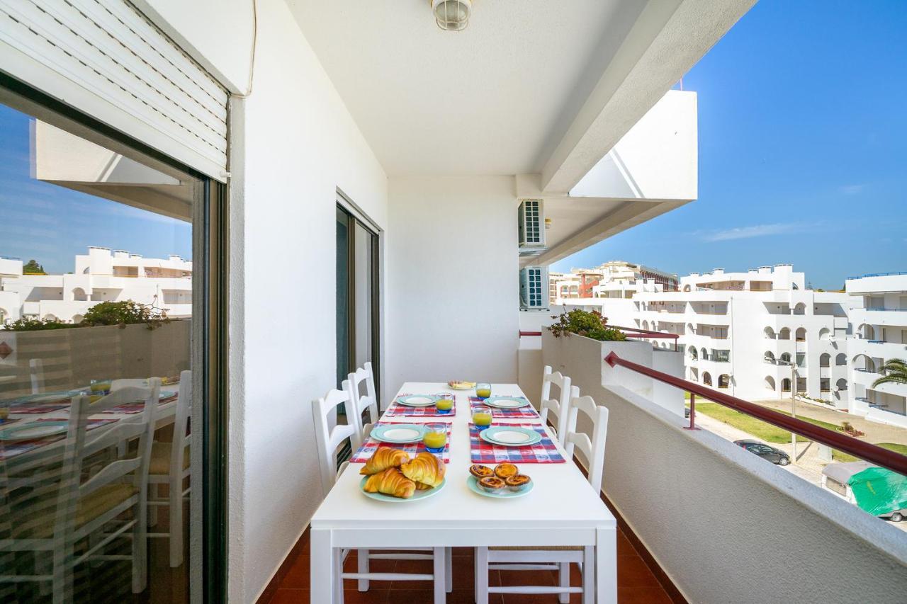 Acqua Vista Family Apartment - 200M From Beach Porches  Dış mekan fotoğraf